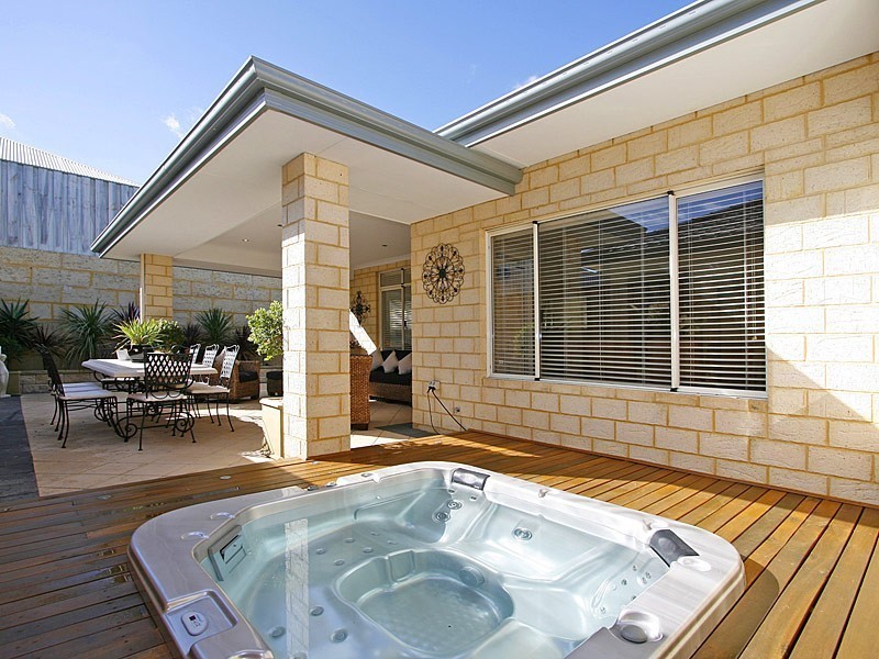 74 BEACHSIDE PARADE, Yanchep WA 6035