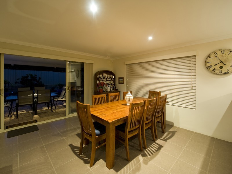 11 Naismith Road, Tapping WA 6065