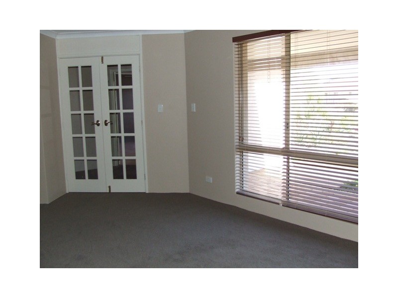 8 BAROSSA HEIGHTS, Ocean Reef WA 6027