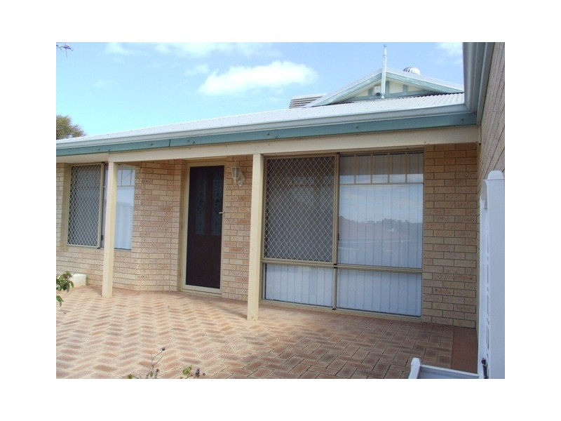 8 Danaher Mews, Clarkson WA 6030