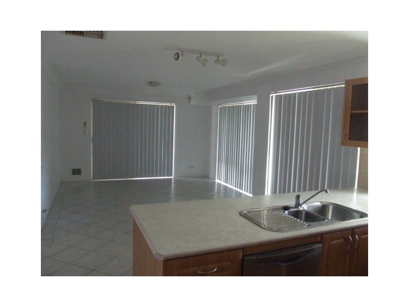 8 Danaher Mews, Clarkson WA 6030