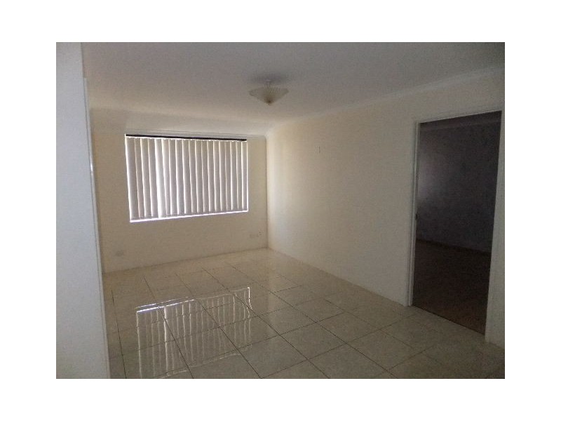 4 FENDI STREET, Ashby WA 6065