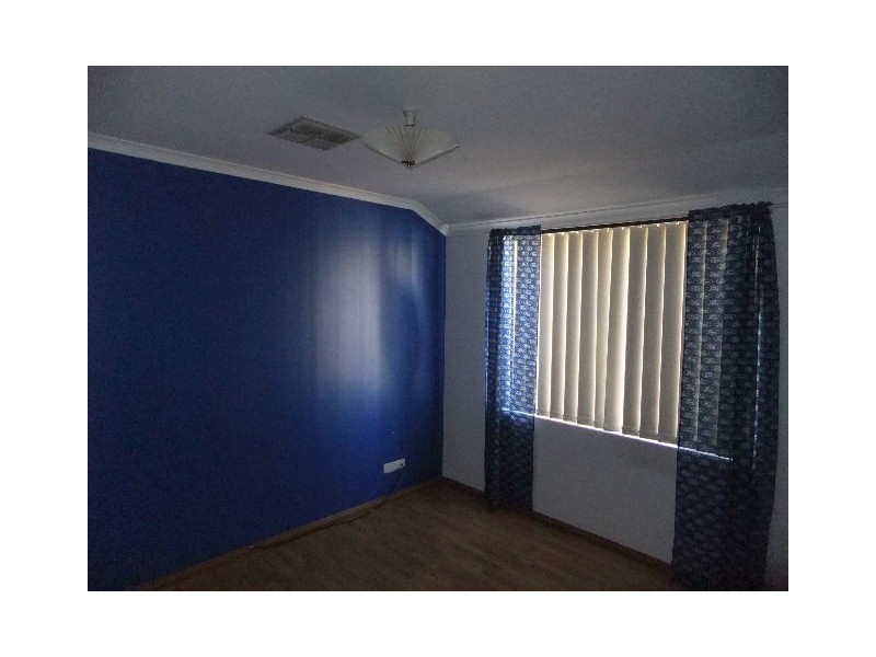 4 FENDI STREET, Ashby WA 6065