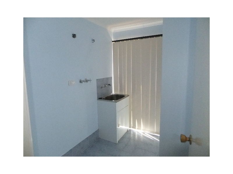 4 FENDI STREET, Ashby WA 6065