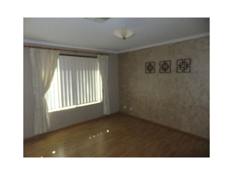 4 FENDI STREET, Ashby WA 6065