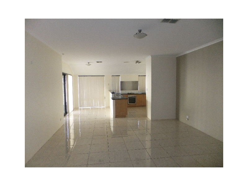 4 FENDI STREET, Ashby WA 6065