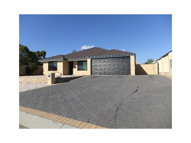 4 FENDI STREET, Ashby WA 6065