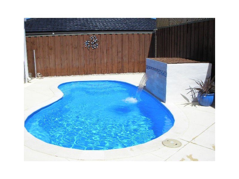 35 Weymouth Blvd, Quinns Rocks WA 6030