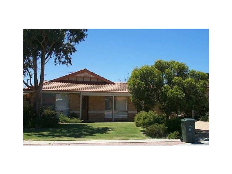 19 OLLERA MEANDER, Carramar WA 6031