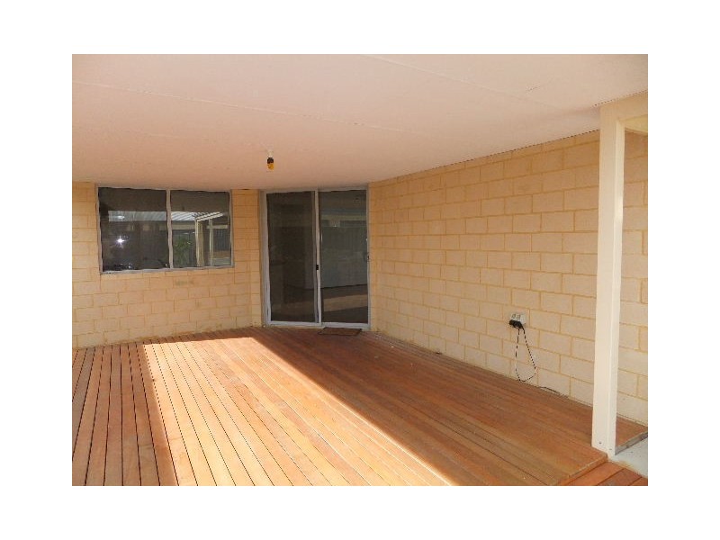 22 BAUER CIRCLE, Banksia Grove WA 6031