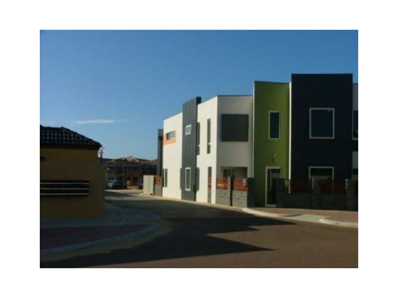 7 Hammersmith Court (studio), Joondalup WA 6027