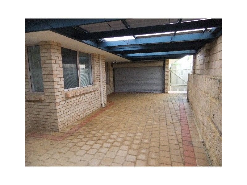 6 Swindon Lane, Currambine WA 6028