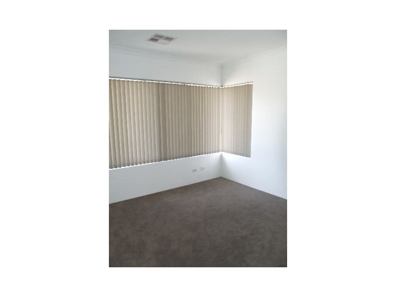 44 SEADRIFT STREET, Yanchep WA 6035