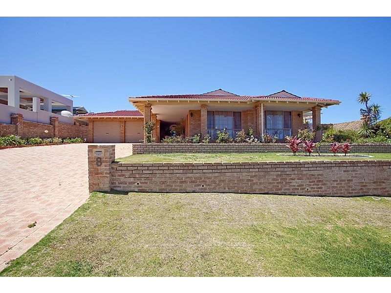 8 RESOLUTE WAY, Ocean Reef WA 6027