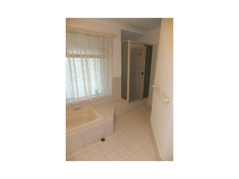 8 RESOLUTE WAY, Ocean Reef WA 6027