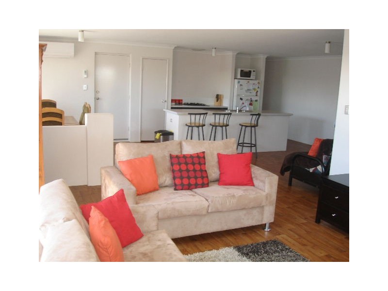 25 Hapuna Street, Butler WA 6036