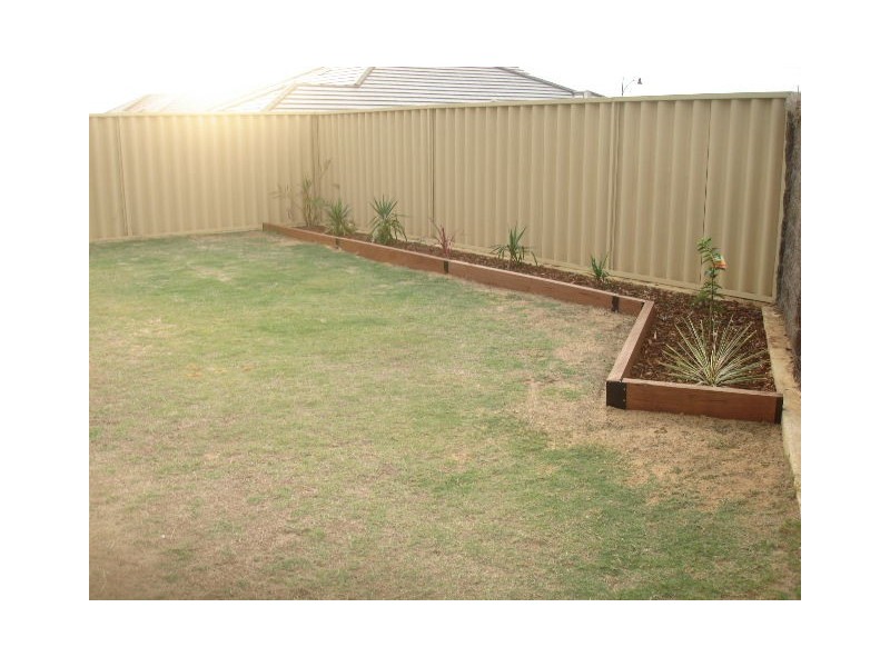 25 Hapuna Street, Butler WA 6036