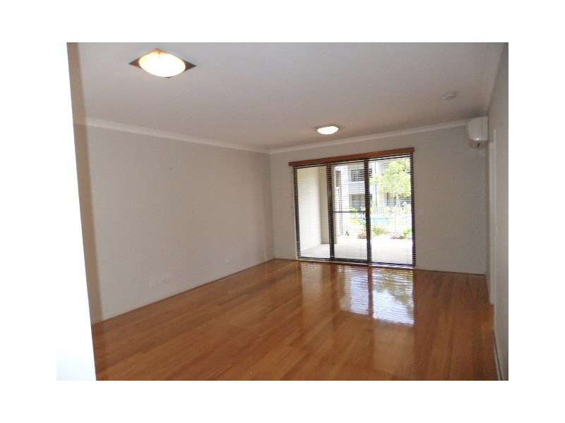 61/1 Sunlander Drive, Currambine WA 6028