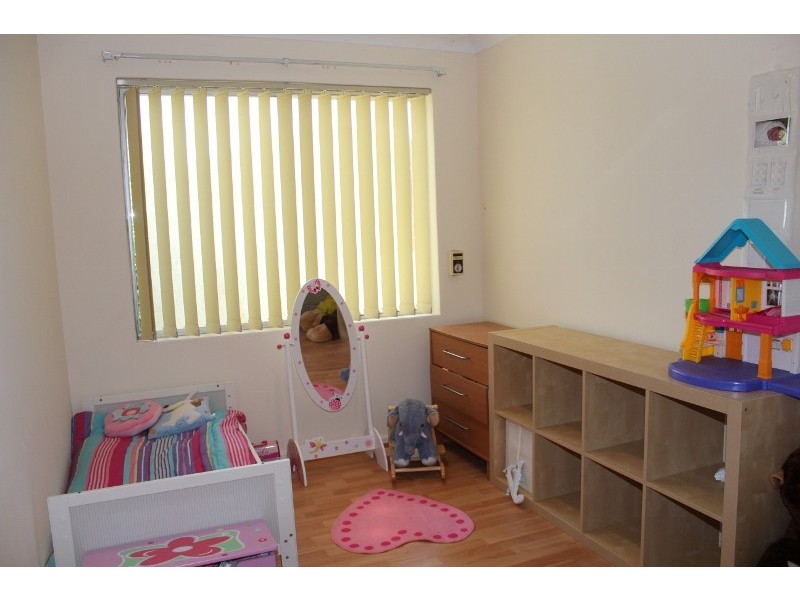 34 Dallas Crescent, Wanneroo WA 6065