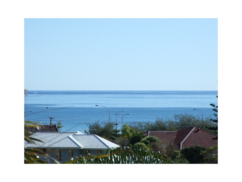 22 Iluka Avenue, Mullaloo WA 6027