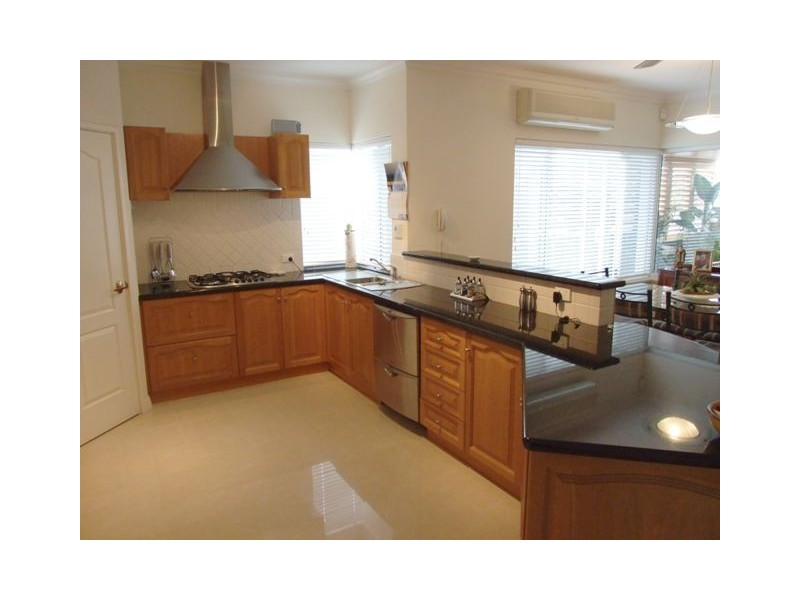 21 Windward Loop, Ocean Reef WA 6027