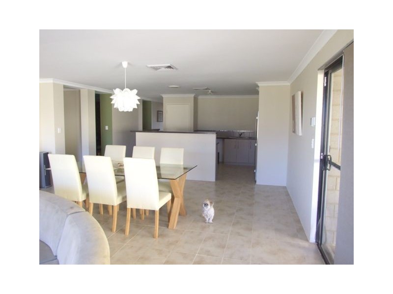 6 Skerries Way, Ridgewood WA 6030