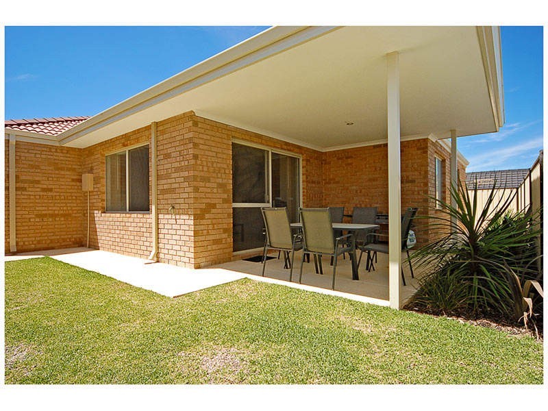 4 CAPITOL TURN, Clarkson WA 6030