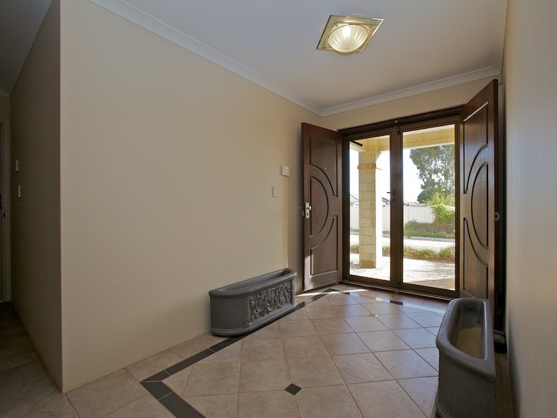 33 CLARAFIELD MEANDER, Tapping WA 6065