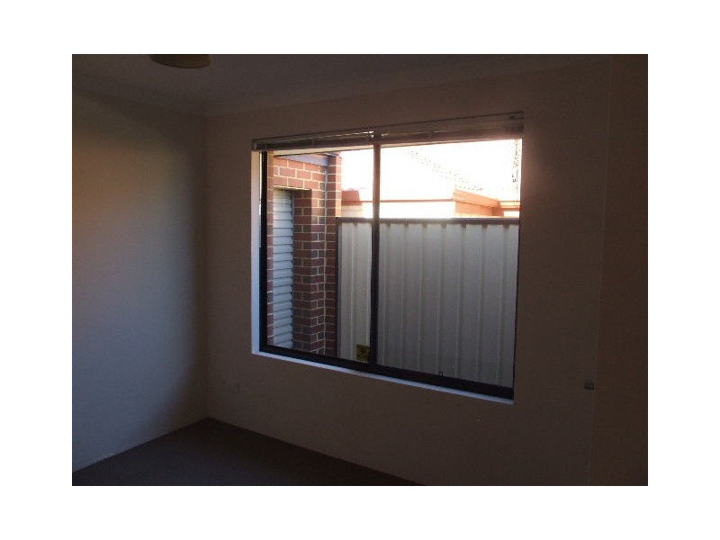 3 LAKEWOOD TERRACE, Clarkson WA 6030