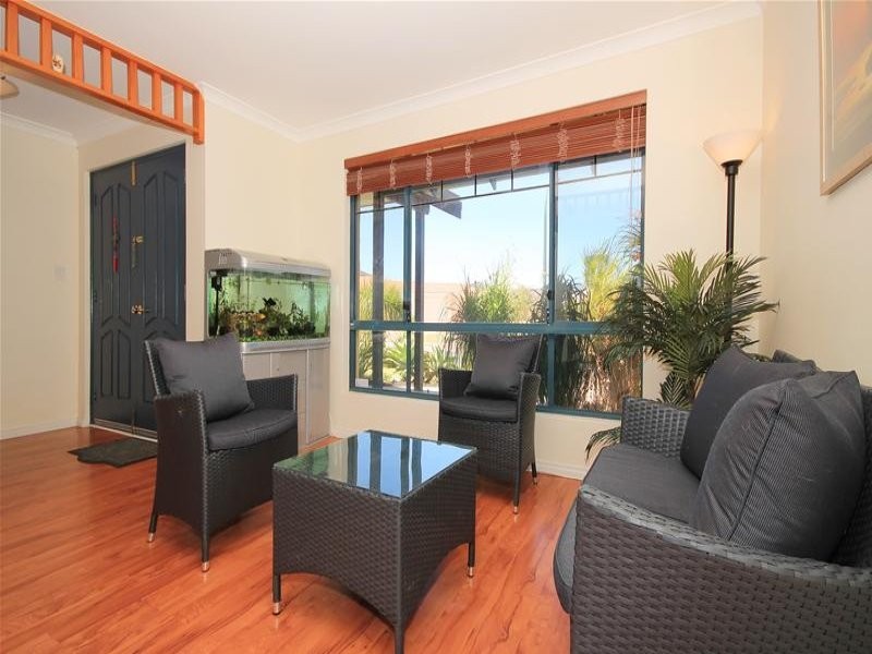 4 DARTMOUTH CIRCLE, Quinns Rocks WA 6030