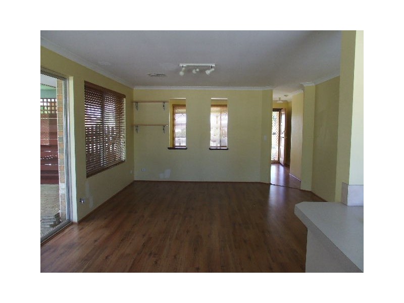 5 MALONE MEWS, Clarkson WA 6030