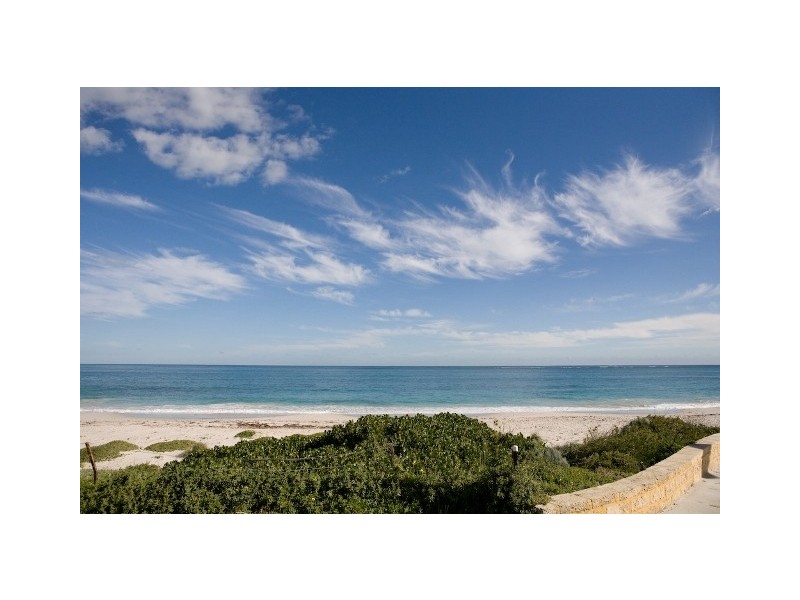 16 Javez Drive, Quinns Rocks WA 6030