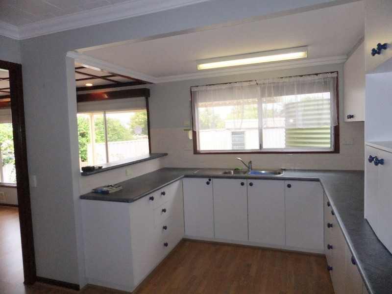 15 Second Ave, Burns Beach WA 6028