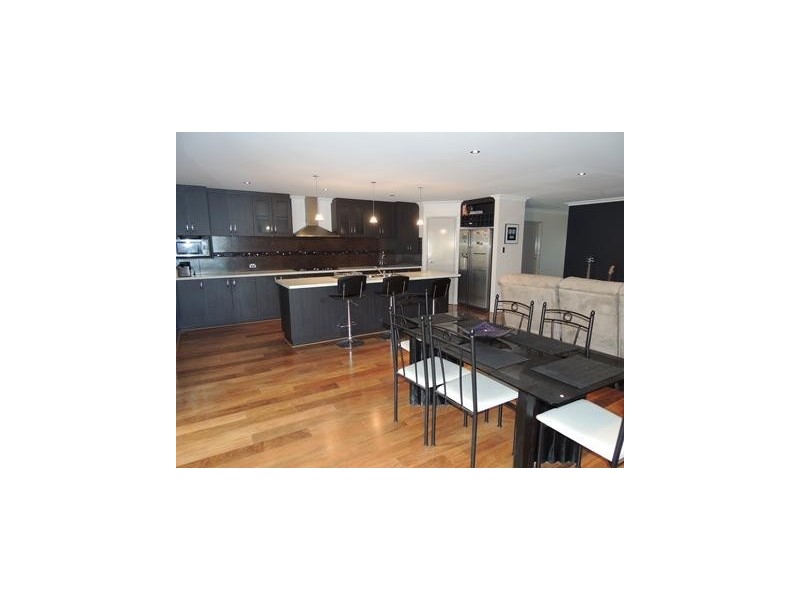 45 BLACKWOOD MEANDER, Yanchep WA 6035