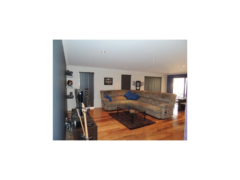 45 BLACKWOOD MEANDER, Yanchep WA 6035