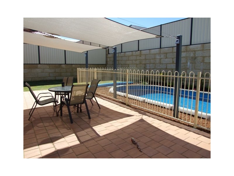 30  Salamanca Turn, Clarkson WA 6030