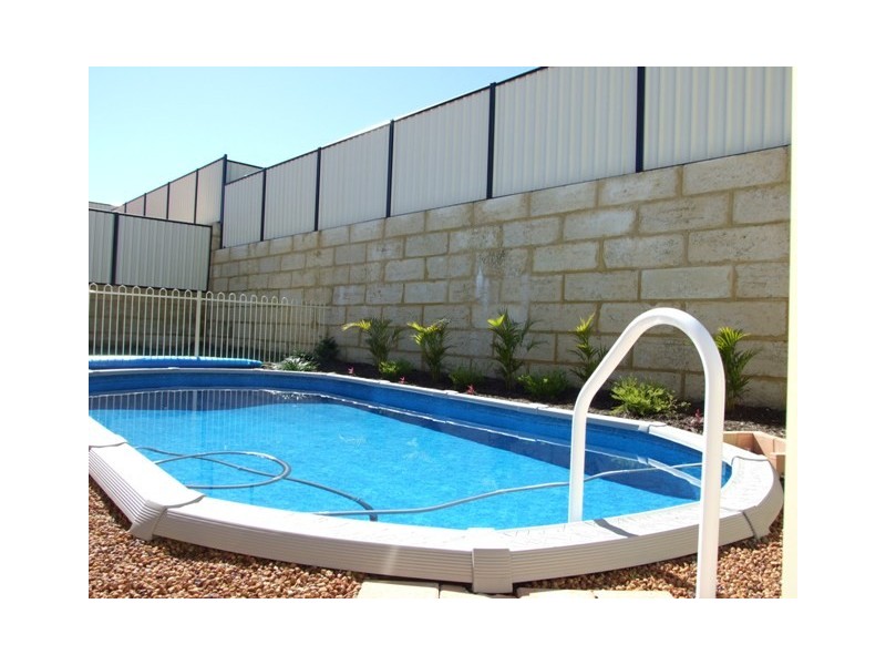 30  Salamanca Turn, Clarkson WA 6030