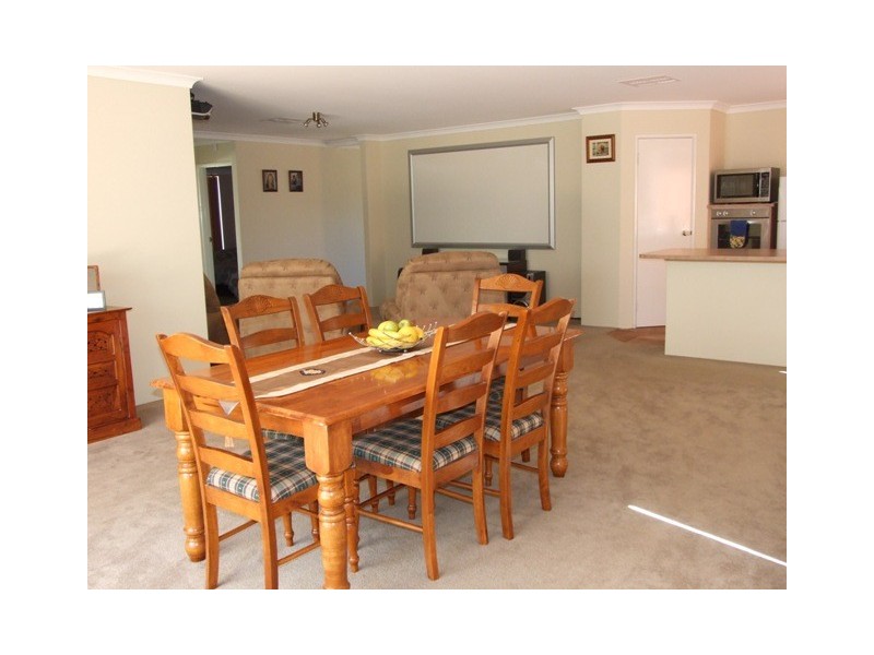 30  Salamanca Turn, Clarkson WA 6030