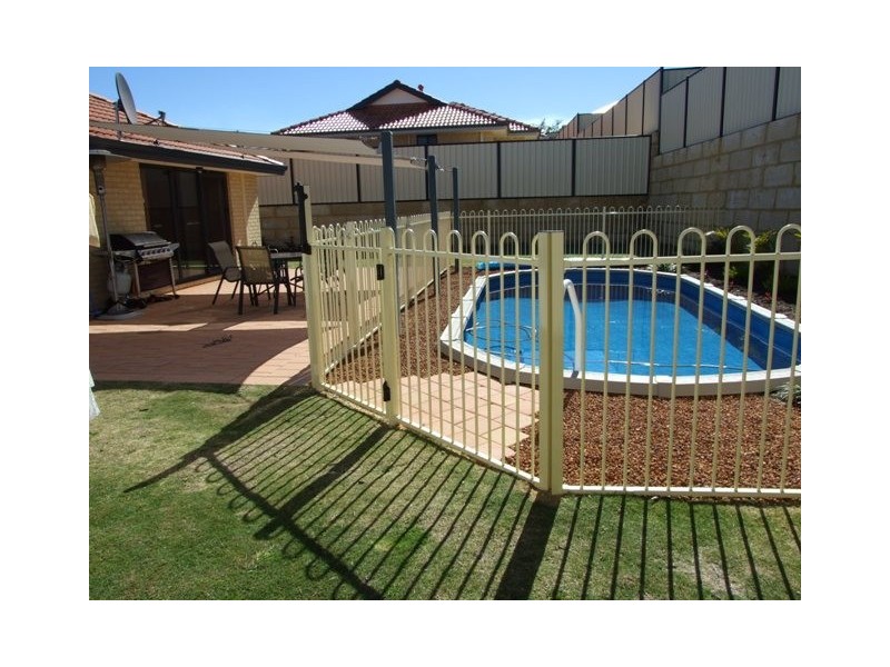 30  Salamanca Turn, Clarkson WA 6030