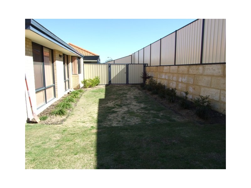 30  Salamanca Turn, Clarkson WA 6030