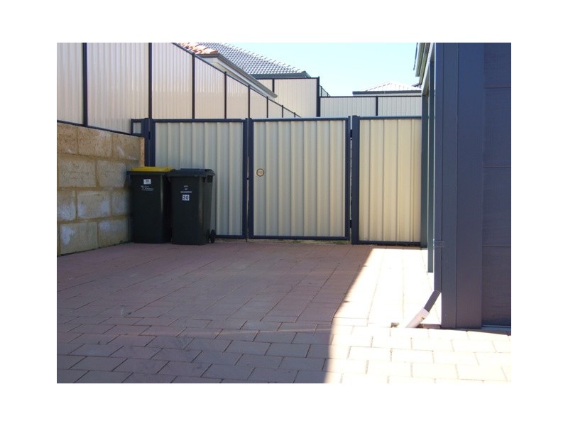 30  Salamanca Turn, Clarkson WA 6030