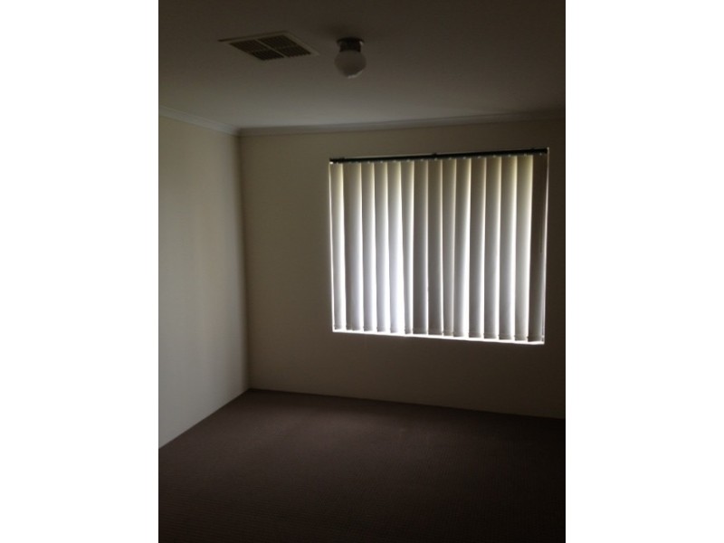 7 Sanderstead Loop, Butler WA 6036