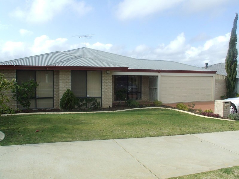 8 McPherson Ave, Clarkson WA 6030