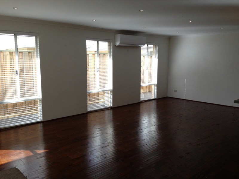 43 Seagrass Street, Yanchep WA 6035