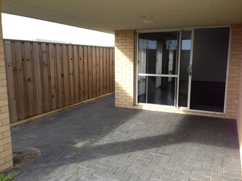 43 Seagrass Street, Yanchep WA 6035