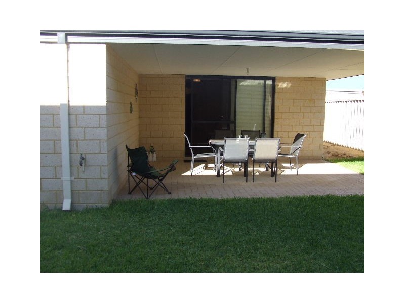 5 Costelloe Gardens, Butler WA 6036