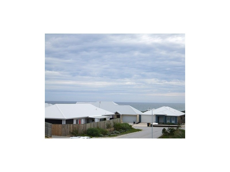 32 Beachhaven Drive, Yanchep WA 6035