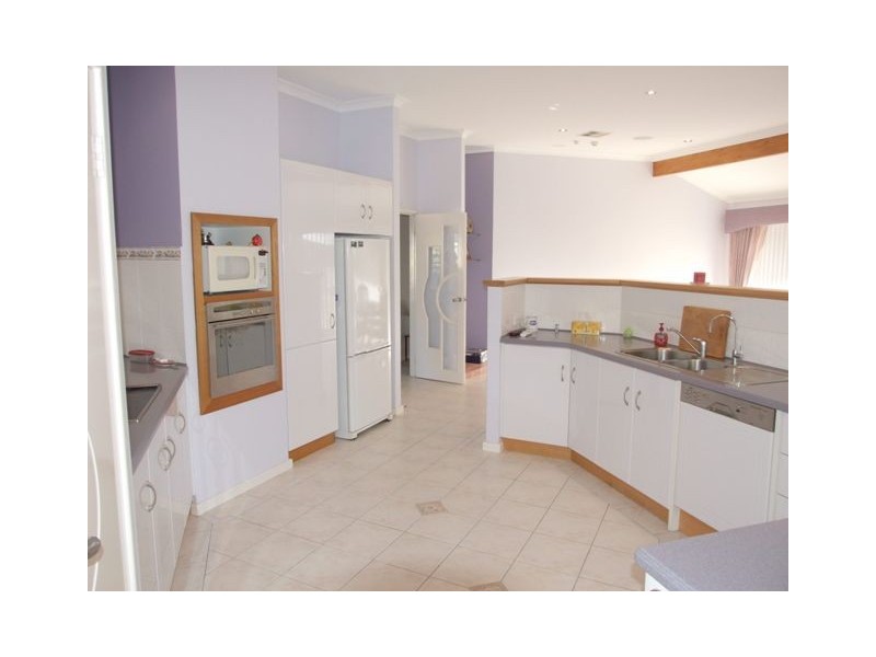 8 Clarion Pass, Quinns Rocks WA 6030