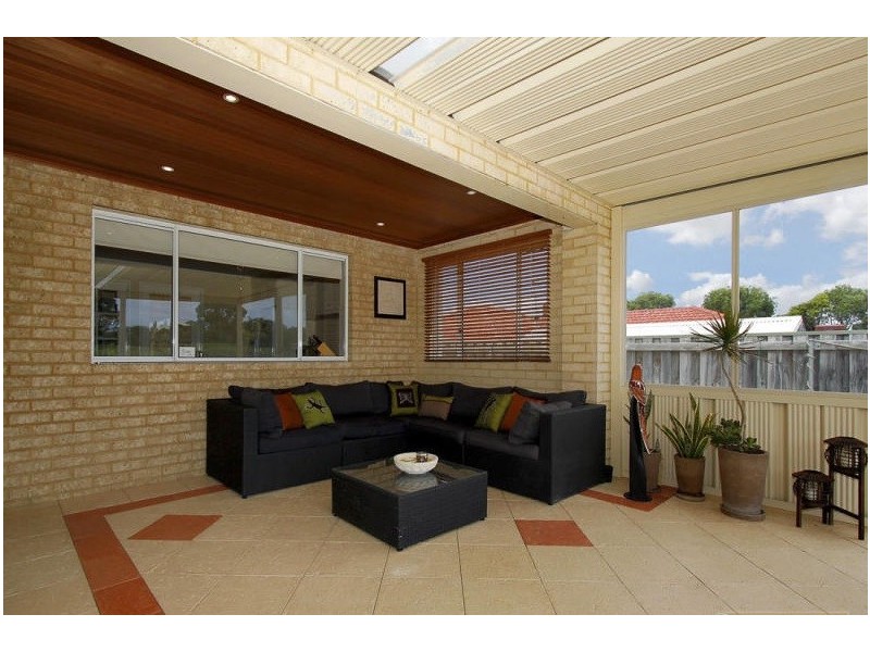 34 La Grange Loop, Currambine WA 6028