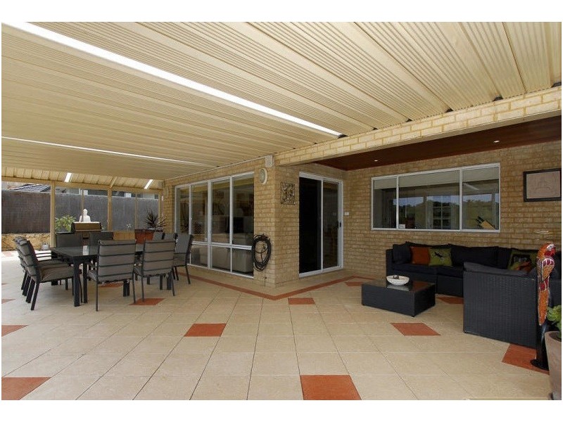 34 La Grange Loop, Currambine WA 6028